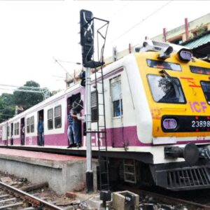 পুজো মিটলেই বড় ভোগান্তি! টানা ৬ দিন চক্ররেলের পরিষেবা আংশিক বন্ধ, কী হবে অফিসযাত্রীদের? পুজো মিটলেই বড় ভোগান্তি! টানা ৬ দিন চক্ররেলের পরিষেবা আংশিক বন্ধ, কী হবে অফিসযাত্রীদের?