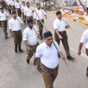 শতবর্ষের দ্বারপ্রান্তে সংঘ! মোদি যখন ১০০ টাকার মুদ্রা প্রকাশ করছেন, তখনই কেন আটক ৩৯ আরএসএস কর্মী? বিতর্ক তুঙ্গে!