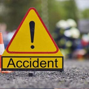 উৎসবের রাতে মর্মান্তিক দুর্ঘটনা, ঘাটাল-চন্দ্রকোনা রাজ্য সড়কে প্রাইভেট গাড়ির ধাক্কায় মৃত্যু ১, আহত ৫