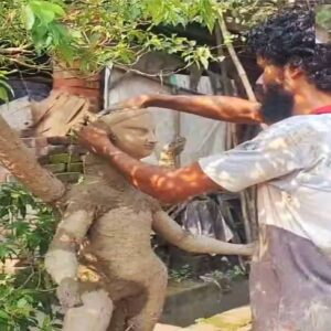 কালীপুজোর আগে বড় ধাক্কা! লাগাতার বৃষ্টিতে মাটি শুকোচ্ছে না, প্রতিমা তৈরি নিয়ে চরম উদ্বেগে নদিয়ার মৃৎশিল্পীরা
