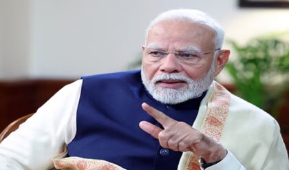 গাজার শেষ ২০ জন ইজরায়েলি বন্দির মুক্তি, প্রধানমন্ত্রী মোদীর মুখে ট্রাম্পের ‘অটল শান্তি প্রয়াস’-এর প্রশংসা