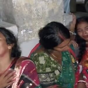 পুজোর আনন্দ মুহূর্তে বিষাদ! মহানবমীর রাতে স্বামীর সামনেই পথ দুর্ঘটনায় মৃত্যু গৃহবধূর