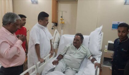 বিজেপির রাজ্য সভাপতি শমীক ভট্টাচার্য আকস্মিক অসুস্থ হয়ে হাসপাতালে, খোঁজ নিলেন শুভেন্দু অধিকারী, বর্তমানে স্থিতিশীল