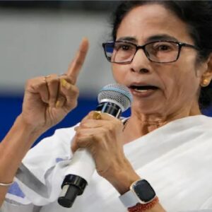 পুজোয় প্লাবন, শহর সহ মফস্বল জলমগ্ন! নোটিস না দিয়ে জল ছাড়ায় ডিভিসি-র ‘বাংলা-বিরোধিতা’ নিয়ে কী বললেন মুখ্যমন্ত্রী?