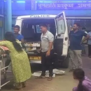 উল্লাসের মাঝেই মৃত্যুমিছিল! এশিয়ান হাইওয়েতে দোকানে ঢুকে গেল প্রাইভেট কার, বৃদ্ধ-সহ ৪ জনের মৃত্যু, আহত ৭