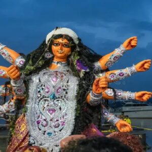 মালবাজারের সেই ভয়ঙ্কর রাত! সন্তানকে বাঁচিয়েও কেন ‘অপরাধবোধে’ ভুগছেন মিতালি অধিকারী? হৃদয়বিদারক স্মৃতিচারণা
