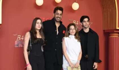 ‘ও আমার নিষ্পাপ মেয়ে!’ ১৮ বছরের কন্যার সঙ্গে ঐশ্বরিয়া-কারিনার তুলনা, হাত জোড় করে কী অনুরোধ জানালেন অভিনেতা রজত বেদী?