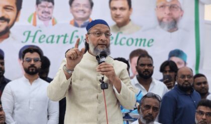 ‘দেশে বলা যায় I Love Modi, বলা যায় না I Love Muhammad, ‘Bareilly কাণ্ড নিয়ে BJP-কে Owaisi-র তীব্র আক্রমণ!