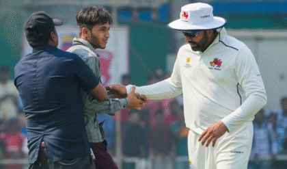 ‘ফ্যানকে কেন ধরছ?’ – বেড়া টপকে আসা ভক্তের পাশে দাঁড়ালেন রোহিত, মুহূর্তে ভাইরাল শিবাজি পার্কের ঘটনা