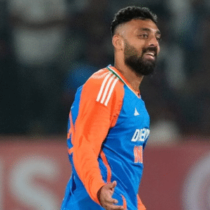 ২০ কোটির ঘড়ি নিয়ে আলোচনার কেন্দ্রে হার্দিক, বিলাসবহুল জীবনযাপন নিয়ে সতীর্থ বরুণ চক্রবর্তীর তীব্র কটাক্ষ ২০ কোটির ঘড়ি নিয়ে আলোচনার কেন্দ্রে হার্দিক, বিলাসবহুল জীবনযাপন নিয়ে সতীর্থ বরুণ চক্রবর্তীর তীব্র কটাক্ষ