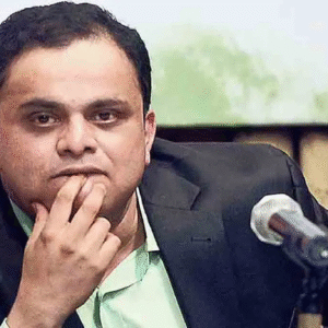 ‘ভর্তিশূন্য স্কুল’ বিতর্কে অগ্নিগর্ভ বাংলা! কেন্দ্রীয় রিপোর্টকে ‘চিরন্তন মিথ্যা’ বলে খারিজ করলেন শিক্ষামন্ত্রী ব্রাত্য বসু ‘ভর্তিশূন্য স্কুল’ বিতর্কে অগ্নিগর্ভ বাংলা! কেন্দ্রীয় রিপোর্টকে ‘চিরন্তন মিথ্যা’ বলে খারিজ করলেন শিক্ষামন্ত্রী ব্রাত্য বসু
