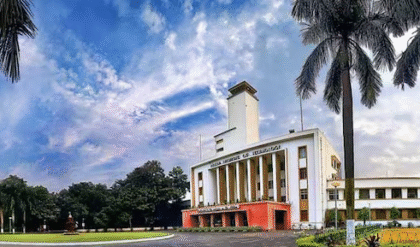 ১৯৭৭ সাল থেকে চলছে এই ঐতিহ্য! দীপাবলি উপলক্ষে আইআইটি খড়গপুর কেন এত বছর ধরে পালন করে ‘ইলুমিনেশন সেরিমনি’? ১৯৭৭ সাল থেকে চলছে এই ঐতিহ্য! দীপাবলি উপলক্ষে আইআইটি খড়গপুর কেন এত বছর ধরে পালন করে ‘ইলুমিনেশন সেরিমনি’?