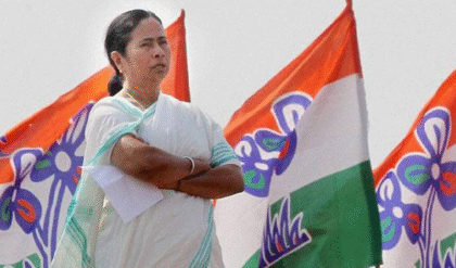 কালীপুজোর আগেই ছাব্বিশের রোডম্যাপ তৈরি! বিজয়া সম্মিলনীর মাধ্যমে শক্তিশালী জনসংযোগ শুরু তৃণমূলের