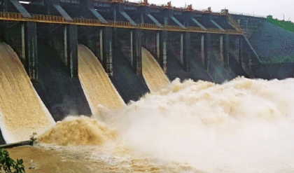 উৎসব শেষ হতেই দুর্যোগ! ঝাড়খণ্ডে অতিবৃষ্টি, DVC-তে জল ছাড়ায় দক্ষিণবঙ্গের ৬ জেলায় বন্যার আশঙ্কা