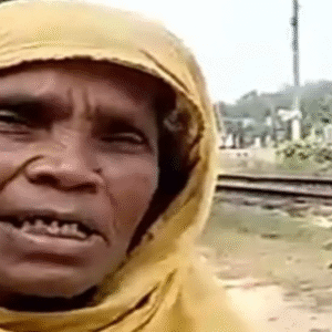 ২০ বছর আগে সাগর মেলায় নিখোঁজ, রাধিকার খোঁজ মিলল বাংলাদেশে! হ্যাম রেডিওর উদ্যোগে দেশে ফেরানোর তোড়জোড়