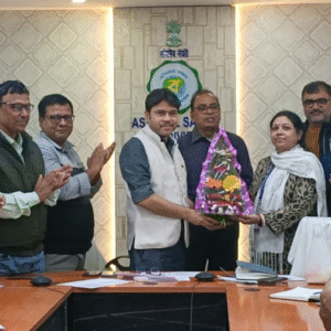 আসানসোলে আবারও চমক, ২১ দিনে SIR-এর কাজ শেষ করে জেলা প্রশাসনের প্রশংসা কুড়োলেন শিক্ষিকা বিএলও করুণা মাজি