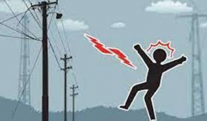 জয়নগরের হাতছাবড়ি গ্রামে মর্মান্তিক ঘটনা, মেলা কমিটি পাশে থাকার আশ্বাস দিলেও কান্নায় ভেঙে পড়ল কুলতলির পরিবার জয়নগরের হাতছাবড়ি গ্রামে মর্মান্তিক ঘটনা, মেলা কমিটি পাশে থাকার আশ্বাস দিলেও কান্নায় ভেঙে পড়ল কুলতলির পরিবার