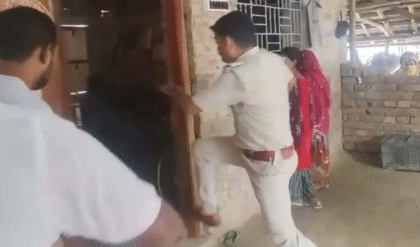 সাহসিকতার নজির! দরজা ভেঙে নাবালিকাকে উদ্ধার করল শক্তিপুর থানার পুলিশ, অভিযুক্তকে পাঠানো হলো মানসিক হাসপাতালে