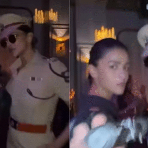 রণবীর-দীপিকার ‘স্পাইডারম্যান-লেডি সিংঘম’ ডুয়েট, নীতা আম্বানি সেজেছেন অড্রে হেপবার্ন—বলিউডের Hallow-Queen কে? রণবীর-দীপিকার ‘স্পাইডারম্যান-লেডি সিংঘম’ ডুয়েট, নীতা আম্বানি সেজেছেন অড্রে হেপবার্ন—বলিউডের Hallow-Queen কে?