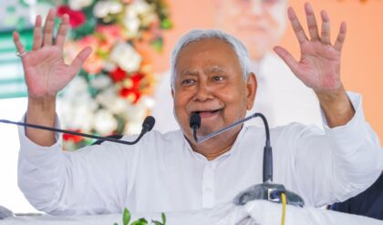 ১০ বার মুখ্যমন্ত্রী! বিহারের ‘চাণক্য’ নীতীশ কুমারের ম্যাজিক! মসনদে ফের ‘টাইগার’