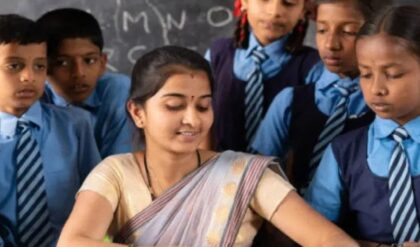 চাকরির খবর: ১,৬৪৯টি প্রাথমিক শিক্ষক পদে বাম্পার নিয়োগ, মাসিক বেতন ₹১,১২,৪০০!