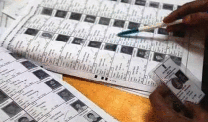 সমালোচনার মুখে অ্যাপে ফিরল বিএলও-র ক্ষমতা, ম্যাপিং-আনম্যাপিং অপশন চালু হতেই ১৮ ঘণ্টা ধরে বন্ধ অ্যাপ, থমকে ডিজিটাইজেশন