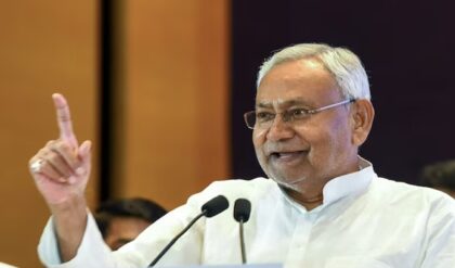 ২০২ আসনে ভূমিধস জয়ের পর নীতীশ কুমারই মুখ্যমন্ত্রী! ২০ নভেম্বর মোদী-সহ একাধিক মুখ্যমন্ত্রীর উপস্থিতিতে ‘ঐতিহাসিক’ শপথগ্রহণ