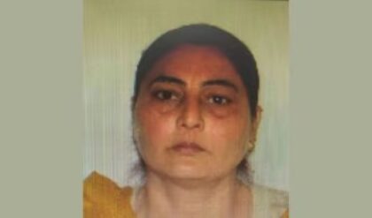 হিন্দু তীর্থযাত্রীদের হেনস্থার মধ্যেই ফের বিতর্ক! ভিসা বাড়িয়ে পাক নাগরিকত্ব চাইছেন ভারতীয় বধূ