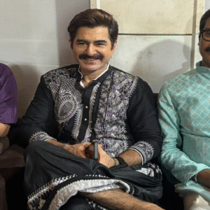 দ্বন্দ্ব ভুলে এক মঞ্চে টলিউড! দেব, জিৎ, কোয়েল-সহ তাবড় তারকাদের উপস্থিতিতে টেকনিশিয়ানস স্টুডিয়োর বিজয়া সম্মিলনী জমজমাট দ্বন্দ্ব ভুলে এক মঞ্চে টলিউড! দেব, জিৎ, কোয়েল-সহ তাবড় তারকাদের উপস্থিতিতে টেকনিশিয়ানস স্টুডিয়োর বিজয়া সম্মিলনী জমজমাট