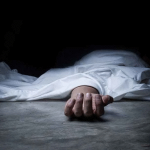 ভক্তদের হুড়োহুড়ি, অন্ধ্রপ্রদেশের ভেঙ্কটেশ্বর মন্দিরে মর্মান্তিক পদপিষ্ট! ঘটনাস্থলে প্রাণ হারালেন অন্তত ৯ পুণ্যার্থী