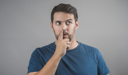 যখন-তখন নাক খুঁটছেন? এই অভ্যাস কতটা ক্ষতি কর জানেন?