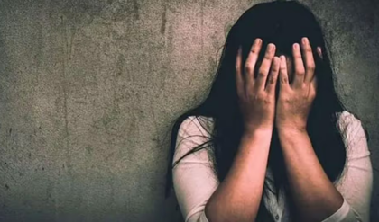 অমানবিক! গণধর্ষণের পর আখের ক্ষেতে বিবস্ত্র অবস্থায় ফেলে গেল কিশোরীকে, ১ কিমি হেঁটে গ্রামে ফিরল নির্যাতিতা