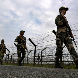 ভারত-বাংলাদেশ সীমান্তে বিএসএফ-এর বড় সাফল্য, সোনা পাচার রুখে উদ্ধার ৩ কোটিরও বেশি টাকার সম্পত্তি