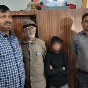 ট্রেনের কামরায় উদ্দেশ্যহীন ঘোরাঘুরি, কেউ পালিয়েছে বাড়ি থেকে; আরপিএফ-এর ‘অপারেশন নানহে ফারিশতে’-তে উদ্ধার ৪ নাবালক