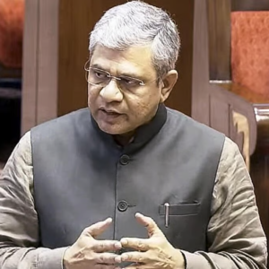 ফেক নিউজ ও ডিপফেক গণতন্ত্রের জন্য বড় হুমকি, কঠোর আইন প্রণয়নের বার্তা কেন্দ্রীয় মন্ত্রীর