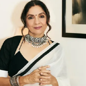 “কোথায় পাব এত বড় স্তন!” পামেলা অ্যান্ডারসন হওয়ার গুজবে কপিল শর্মার শো-তে বিষ্ফোরক নীনা গুপ্তা