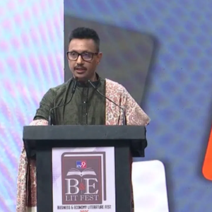 লক্ষ্মী ও সরস্বতীর যুগলবন্দি! কলকাতায় TV9-এর মেগা আসর, বাঙালির ‘বাণিজ্যিক ডিএনএ’ ফেরাতে বড় বার্তা।