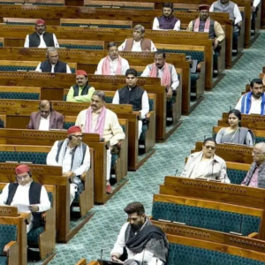 তামাকজাত পণ্যের উপর আবগারি শুল্ক বাড়ানোর বিল লোকসভায় পাশ, আকাশছোঁয়া হবে সিগারেট-পান মশলার দাম