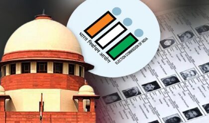 “BLO দের ভয় দেখিয়ে কাজ নয়!”-EC কে যে নির্দেশ দিলো সুপ্রিম কোর্ট