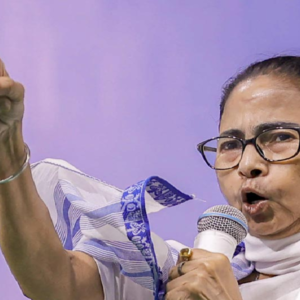 নেতাজি ইনডোরে মমতার সভায় সাউন্ড বিপর্যয়! বিস্ফোরক ‘সাবোটাজ’ তত্ত্ব খোদ নেত্রীর মুখে