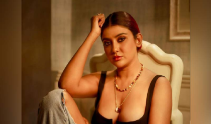 নির্বাচনের আগে বড় ঝটকা বিজেপিতে! তৃণমূলে যোগ দিলেন অভিনেত্রী পার্নো মিত্র