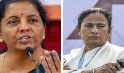 বাংলার জন্য মোদী সরকার কী দিয়েছে? রেল বাজেটে ৩ গুণ বৃদ্ধি থেকে ৫.৯৪ লক্ষ কোটি টাকা কর, নির্মলার হাতে মোক্ষম পরিসংখ্যান!