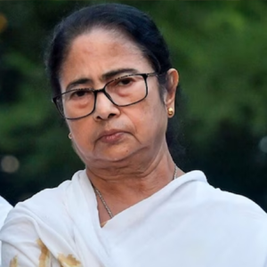 মুখ্যমন্ত্রীর নামে লোন দিলেই বিপদ! পশ্চিমবঙ্গ পুলিশের বড় সতর্কবার্তা, ফাঁদে পড়লেই খালি হবে অ্যাকাউন্ট!