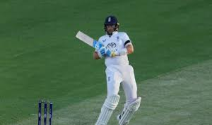 ওয়াসিম আক্রমকে টপকে গেলেন স্টার্ক, অ্যাশেজের প্রথম দিনেই ৬ উইকেট নিয়ে গড়লেন নতুন বিশ্বরেকর্ড!