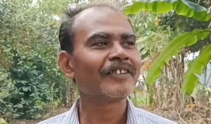 এসআইআরের সৌজন্যে ২৬ বছর পর বাবা-মায়ের সঙ্গে যোগাযোগ! নিরুদ্দেশ ছেলেকে ফিরে পেয়ে আনন্দাশ্রু