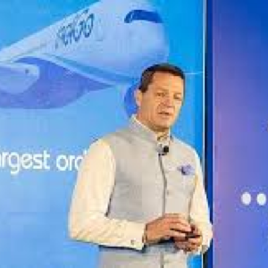 ১০০০-এরও বেশি বিমান বাতিল, চরম ভোগান্তির পর অবশেষে ক্ষমা চাইলেন IndiGo-এর CEO, কেন এই বিশাল বিপর্যয়