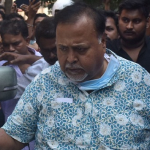 জামিন পেয়েছেন এক মাস! তবুও বিধানসভাকে আনুষ্ঠানিকভাবে জানানো হয়নি পার্থ চট্টোপাধ্যায়ের মুক্তির খবর