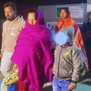 সুপ্রিম কোর্টের নির্দেশে অবশেষে দেশে ফিরলেন অন্তঃসত্ত্বা সোনালি বিবি, মালদা সীমান্তে রাজনৈতিক চাপানউতোর