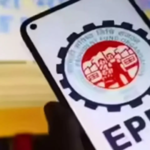 নভেম্বর ২০২৫ থেকে কঠোর নিয়ম, আধার-ইউএএন লিঙ্ক না থাকলে বন্ধ হবে পিএফ জমা