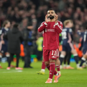ক্লাব আমাকে ছুড়ে ফেলেছে, কোচকে তুলোধোনা করে লিভারপুল ছাড়ার ইঙ্গিত দিলেন মহম্মদ সালাহ! ভাঙল সম্পর্ক?